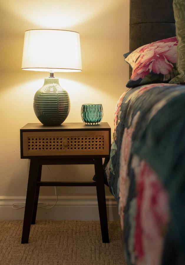 The Belfast Boutique Central Cozy Sleeps7 (Adults Only) Exterior photo