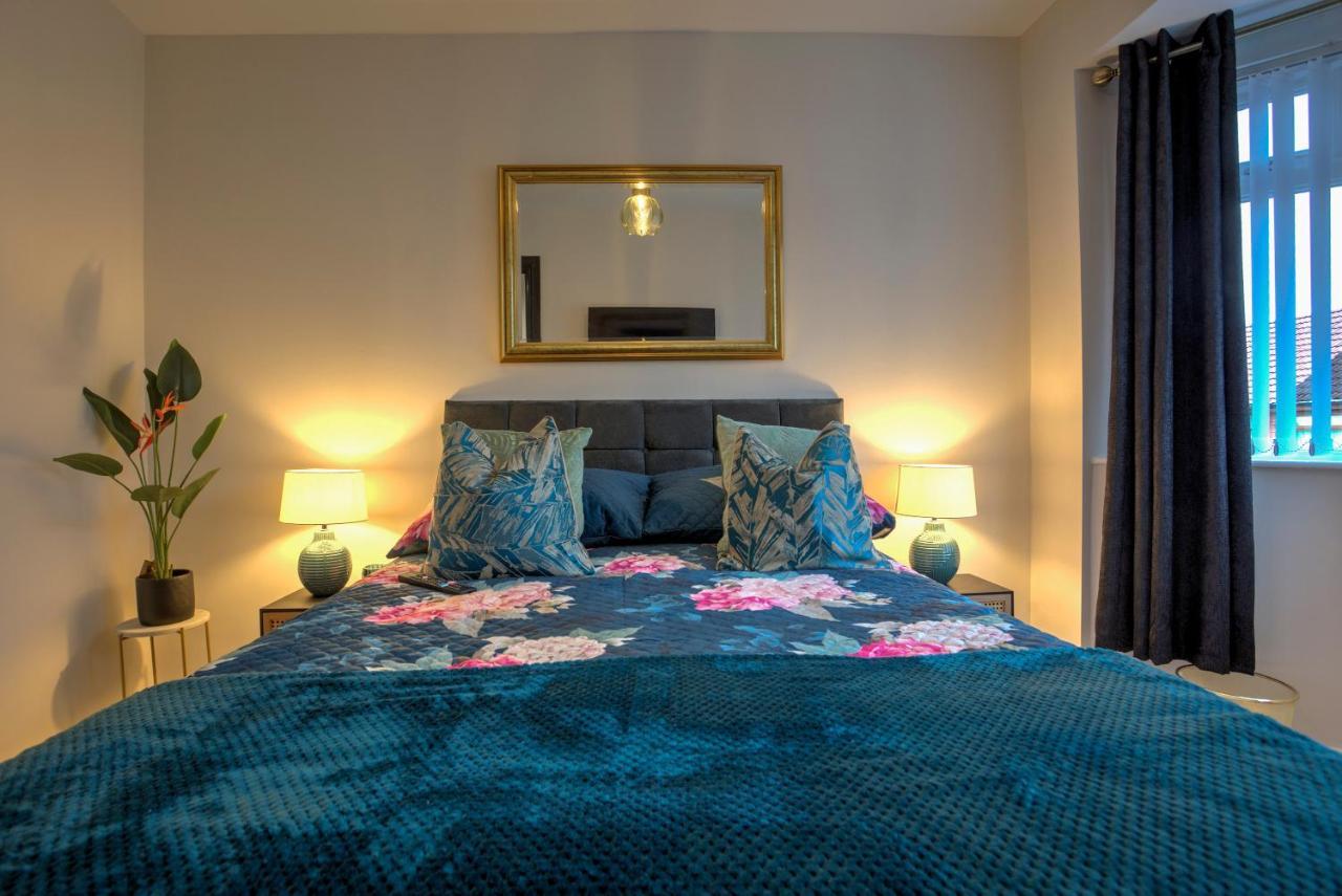 The Belfast Boutique Central Cozy Sleeps7 (Adults Only) Exterior photo